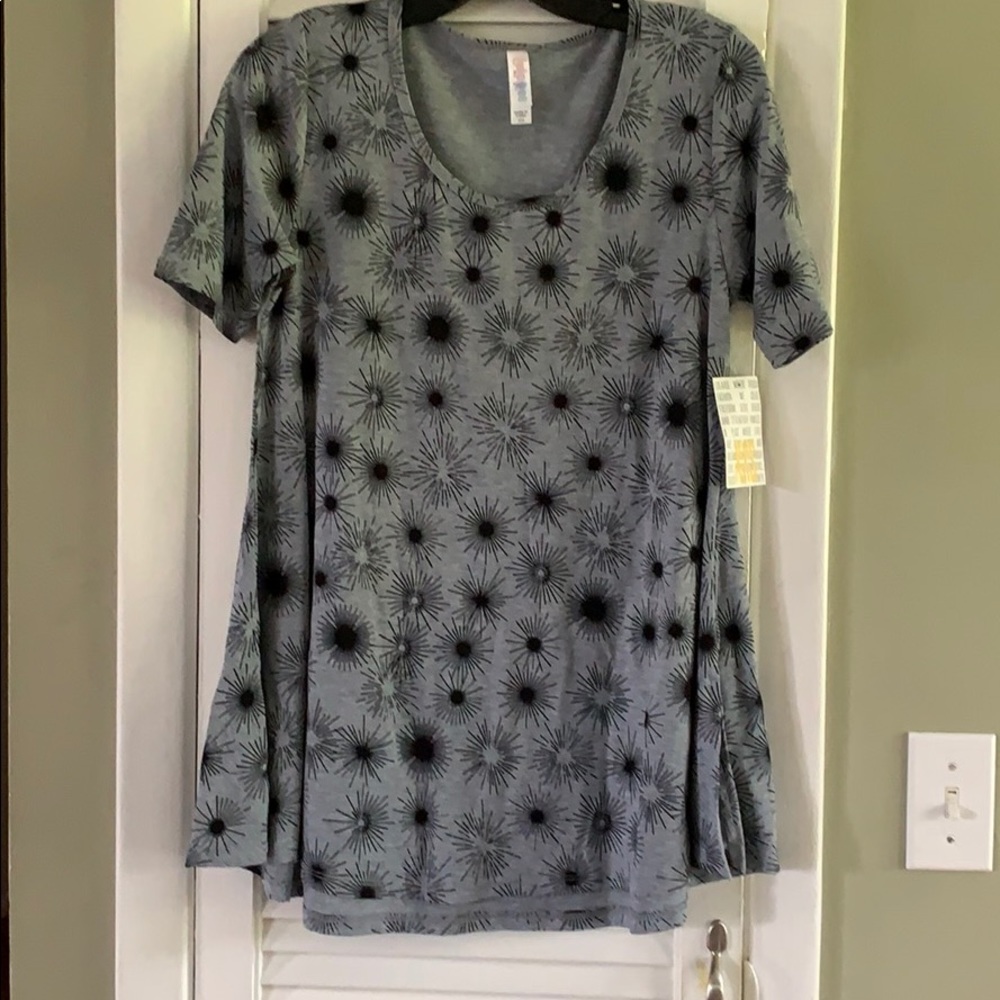 LuLaRoe Perfect T